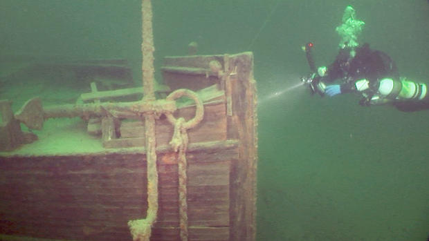 A capture of a video of the J.S. Seaverns wreck.
